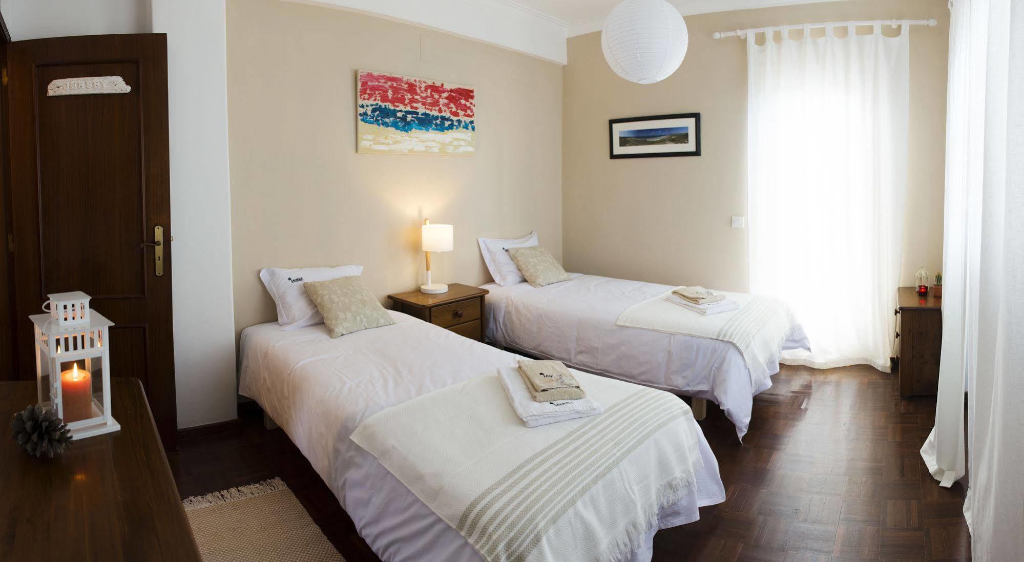Hostel Laneez Ericeira Surf House Zewnętrze zdjęcie