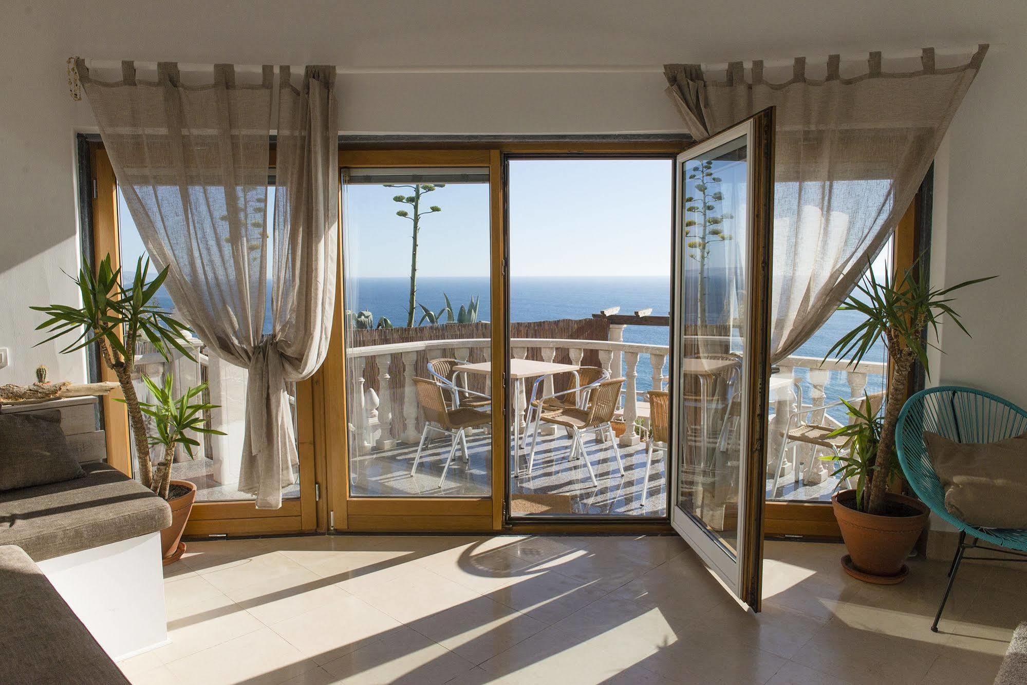 Hostel Laneez Ericeira Surf House Zewnętrze zdjęcie