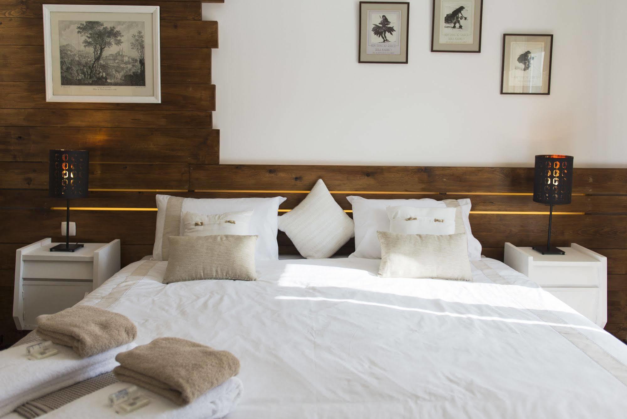 Hostel Laneez Ericeira Surf House Zewnętrze zdjęcie
